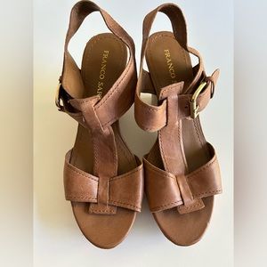 Wedge sandals